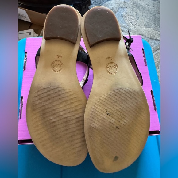 Michael Kors Black Sandals for Women, size 8.5 leather uppers - Picture 2 of 9